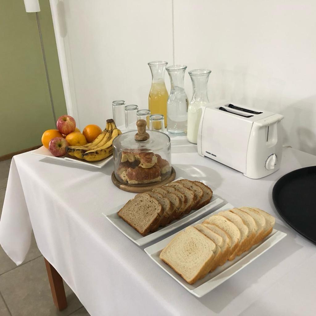 Terra Hostal Πουέρτο Νατάλες Εξωτερικό φωτογραφία