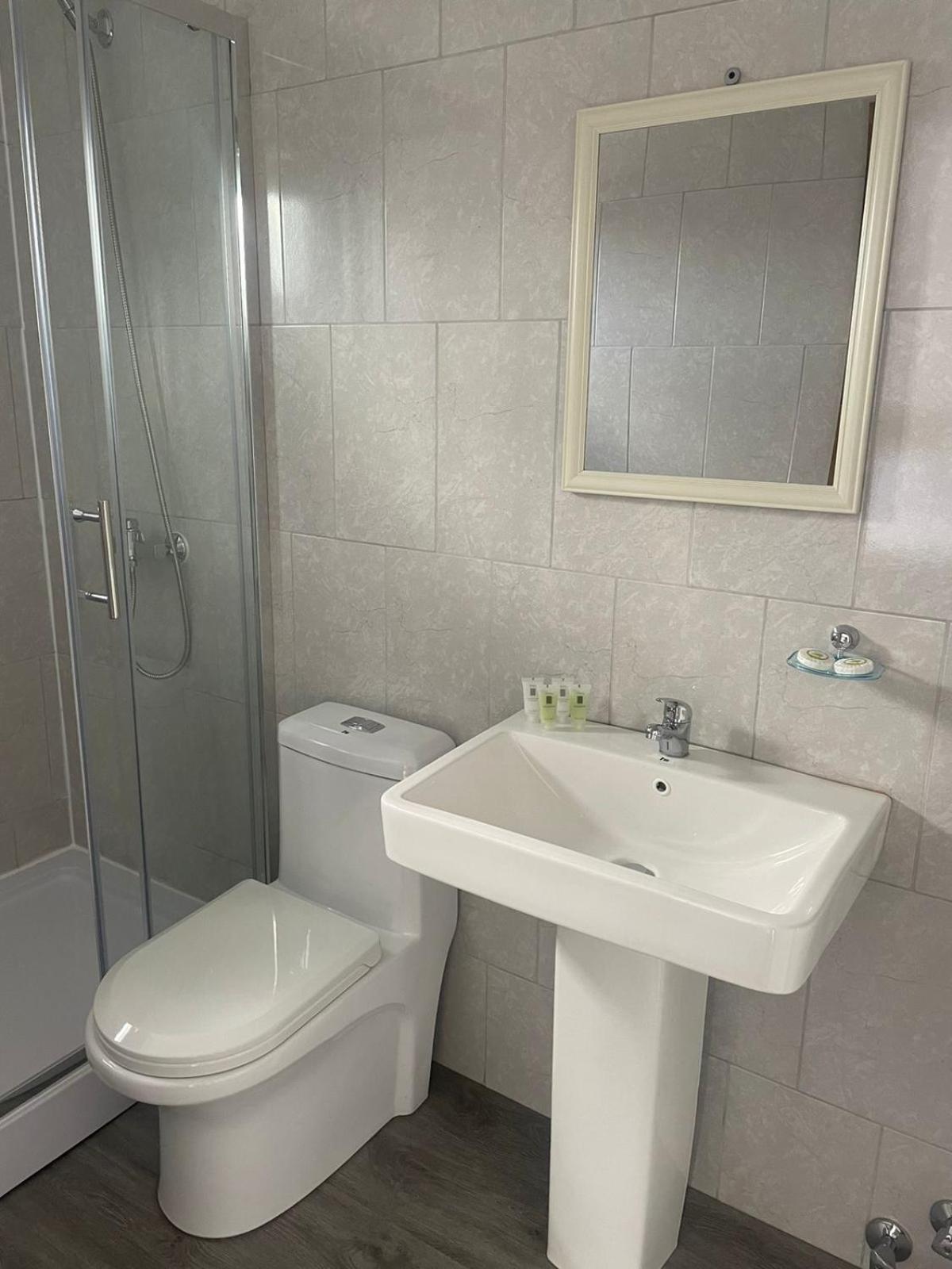 Terra Hostal Πουέρτο Νατάλες Εξωτερικό φωτογραφία